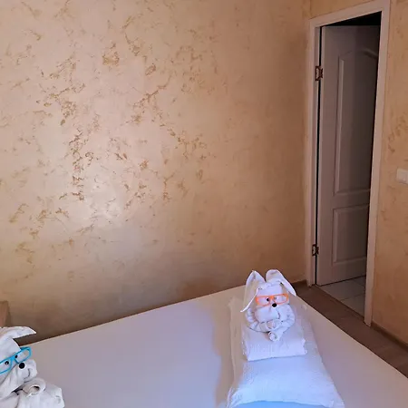 Casa Lara * كونستانتا